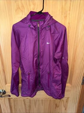 Nike Storm- Fit Purple Hooded Windbreaker Jacket